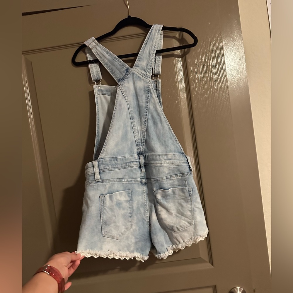 Overall shorts - Picture 3 of 3